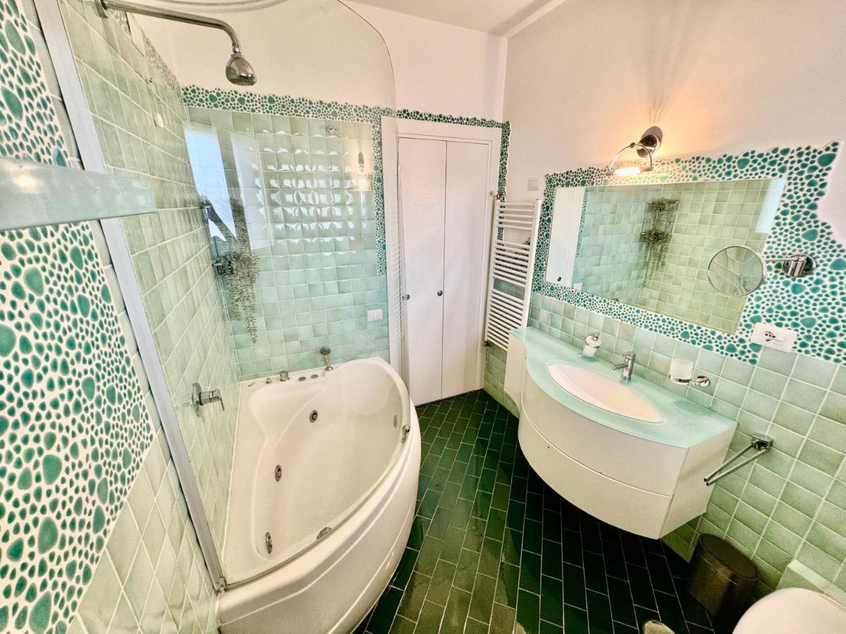 Seaside Suite Civitavecchia Exterior photo